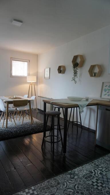 Cosy Apartment In The Heart Of Σκόπια Εξωτερικό φωτογραφία