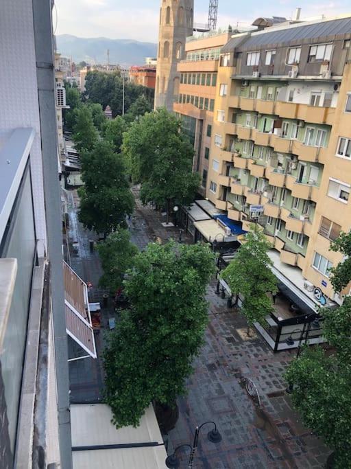 Cosy Apartment In The Heart Of Σκόπια Εξωτερικό φωτογραφία